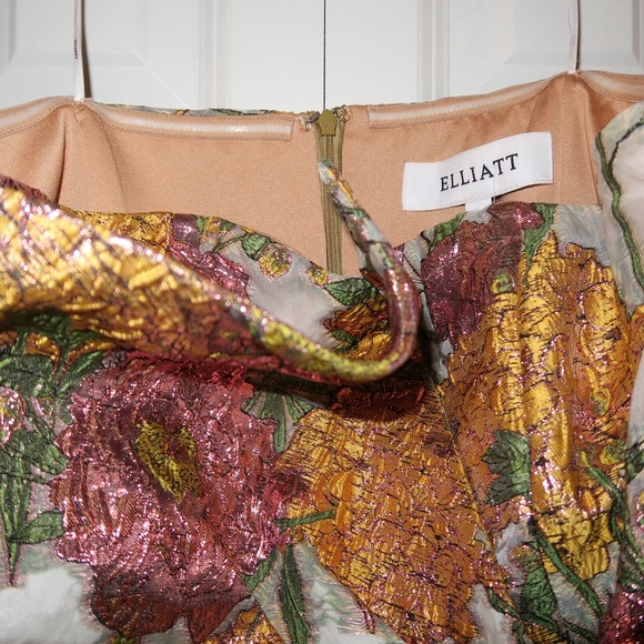 ELLIATT Patricia Dress Size Large - Picture 4 of 8